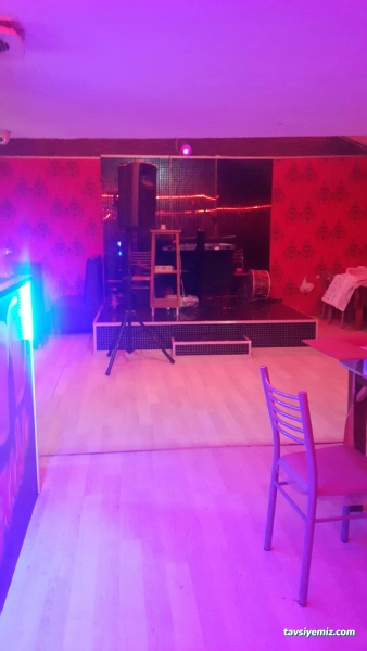 Gece Yarısı Cafe Bar Gece Yarısı Cafe Bar
