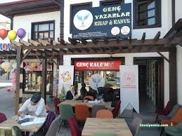Genç Yazarlar Kitap & Kahve Genç Yazarlar Kitap & Kahve