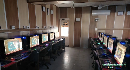 Gezegen Internet Cafe Gezegen Internet Cafe