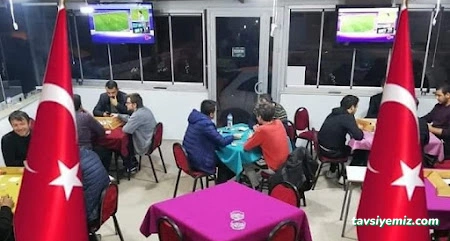 Gölge Kıraathanesi Mesutun Yeri Gölge Kıraathanesi Mesutun Yeri