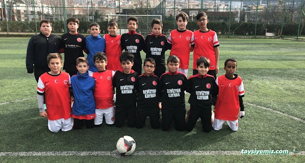 Hüdavendigar Kent Park Sadık Halı Saha Hüdavendigar Kent Park Sadık Halı Saha
