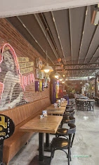 Hungry Dog Pub Hungry Dog Pub
