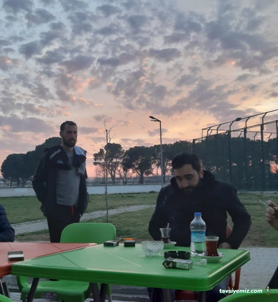 Hürriyet Adalet Halısaha Hürriyet Adalet Halısaha