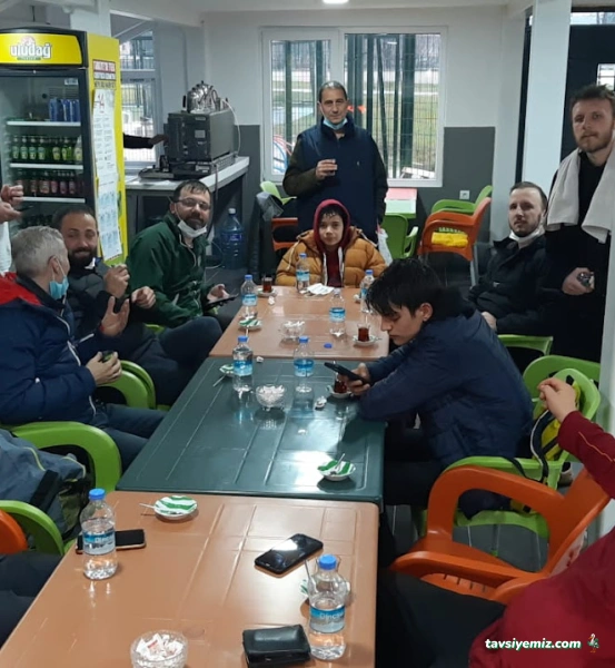 Hürriyet Adalet Halısaha Hürriyet Adalet Halısaha