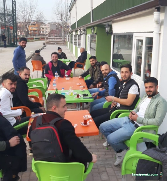 Hürriyet Adalet Halısaha Hürriyet Adalet Halısaha