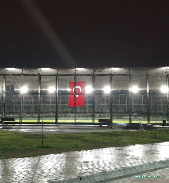 Hürriyet Adalet Halısaha Hürriyet Adalet Halısaha