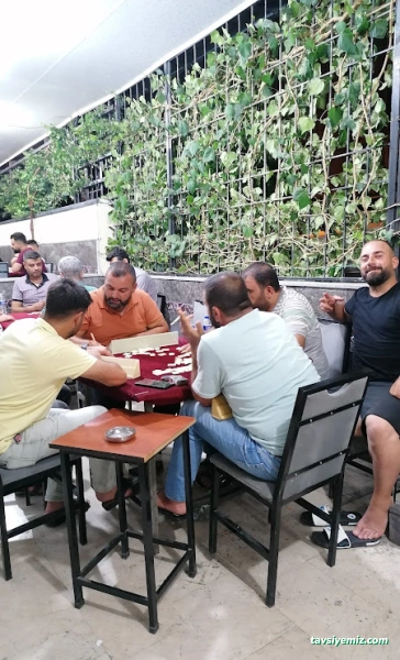 İmparator Kıraathanesi İmparator Kıraathanesi