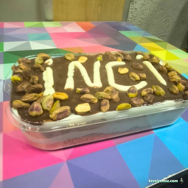 İnci Profiterol