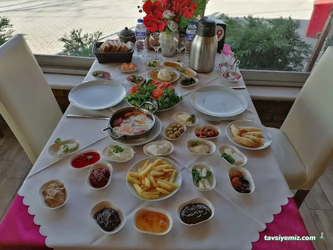 İnkaya Tarihi Çınaraltı Aile Tesisleri İnkaya Tarihi Çınaraltı Aile Tesisleri