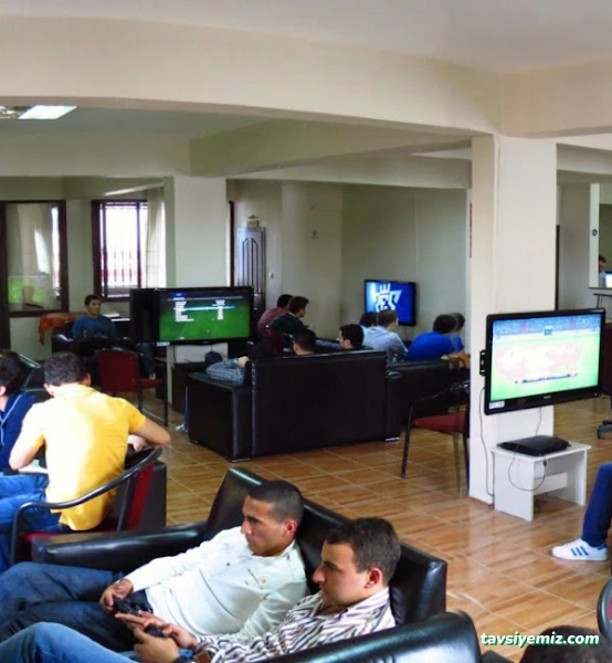 İntel İnternet Playstation Bilardo Espor Cafe İntel İnternet Playstation Bilardo Espor Cafe