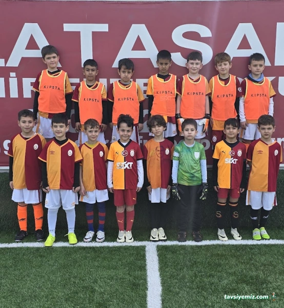 İzmir Galatasaray Futbol Okulu İzmir Galatasaray Futbol Okulu
