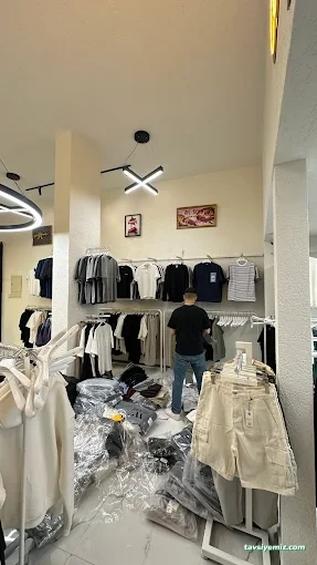 İzmir Tarz Kombin & Bartuğ Kılınçkaya İzmir Tarz Kombin & Bartuğ Kılınçkaya
