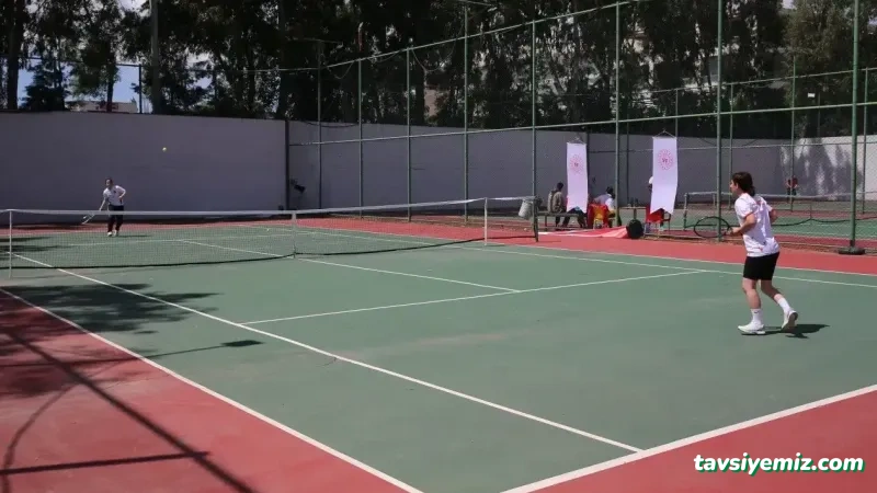 Karabük Tenis Kortu Karabük Tenis Kortu