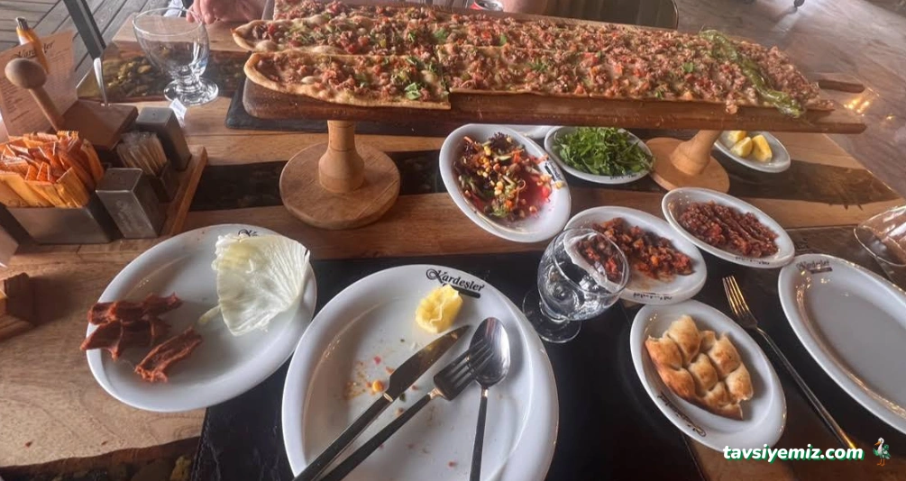 Kardeşler Restoran Kahvaltı & Kebap Salonu