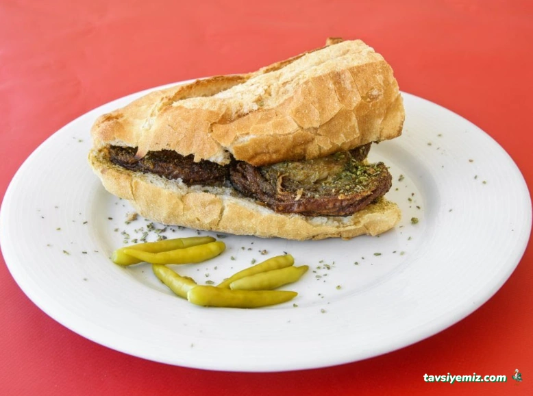 Kuzi Kokoreç Çorba Ve Izgara Salonu