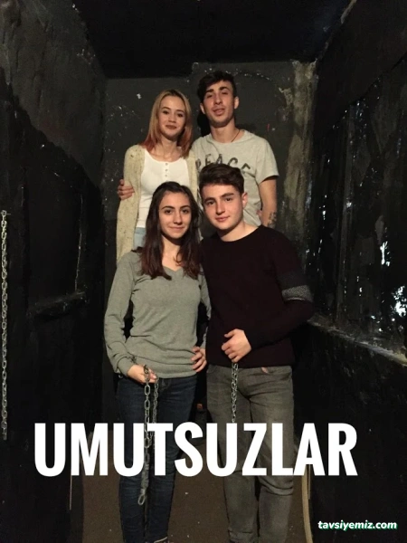 Labirend Kaçış Evi (Escape Room) Labirend Kaçış Evi (Escape Room)