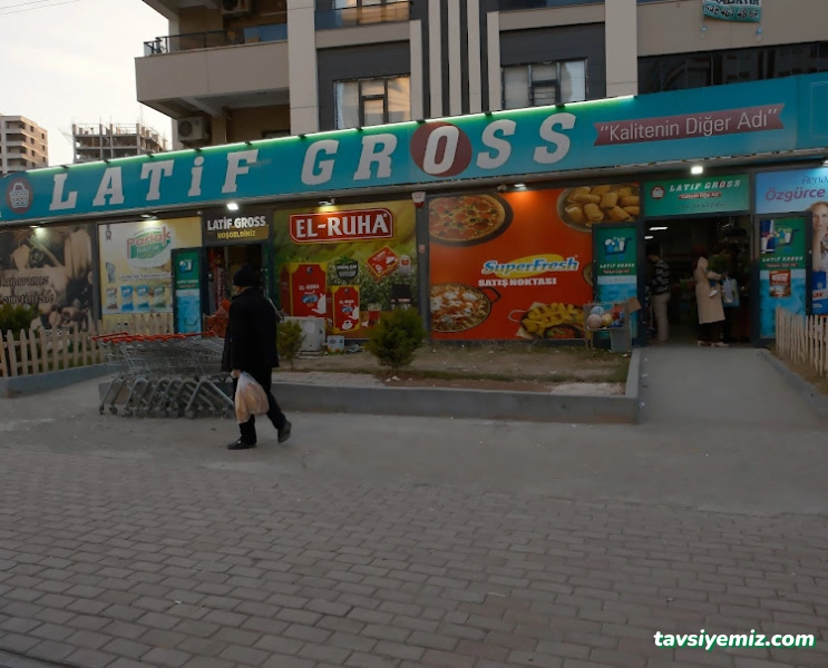 Lâtif Gross Lâtif Gross