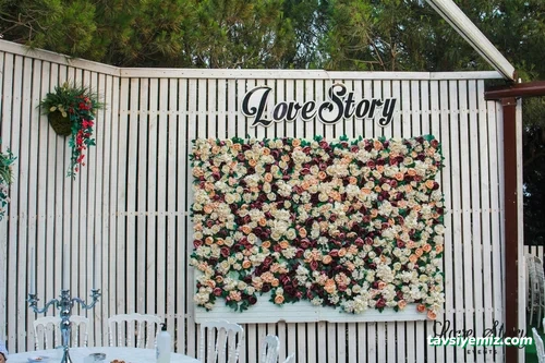 Love Story Cafe