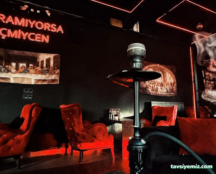 Mac Lounge