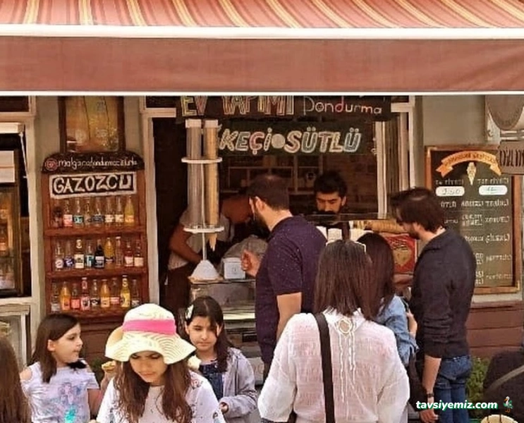 Malgaca Dondurmacısı Malgaca Dondurmacısı