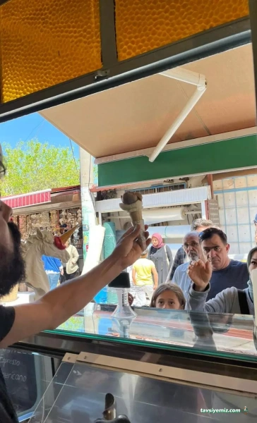 Malgaca Dondurmacısı Malgaca Dondurmacısı