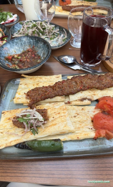 Meftun-U Hayal Cafe & Restaurant Meftun-U Hayal Cafe & Restaurant