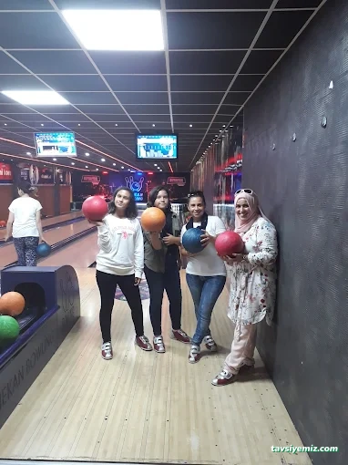 Mekan Bowling Cafe & Restoran Mekan Bowling Cafe & Restoran