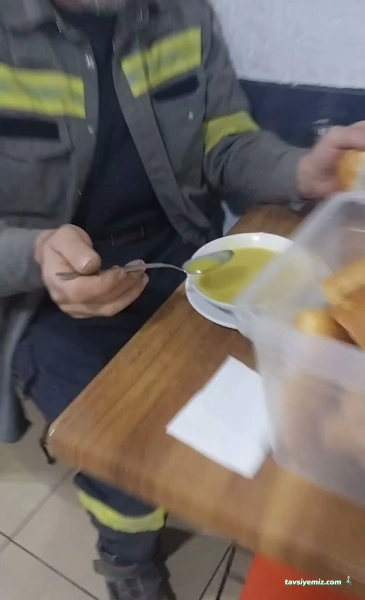 Meşhur Çorbacı Ali Usta Meşhur Çorbacı Ali Usta