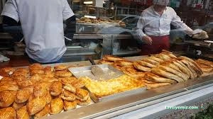 Meşhur Sarıyer Börekçisi Meşhur Sarıyer Börekçisi