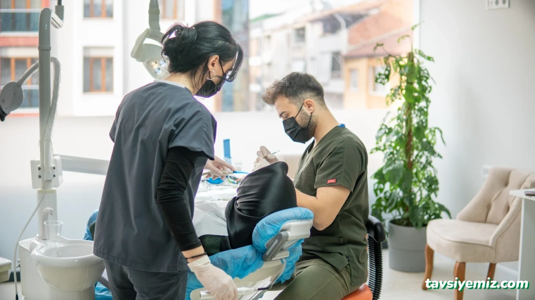 Meva Ağız Ve Diş Sağlığı Polikliniği Meva Ağız Ve Diş Sağlığı Polikliniği