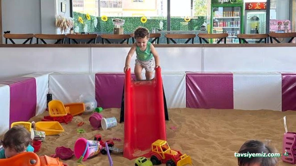 Mickey House Çocuk Oyun Evi