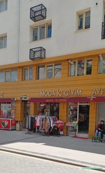 Moda İç Giyim Moda İç Giyim