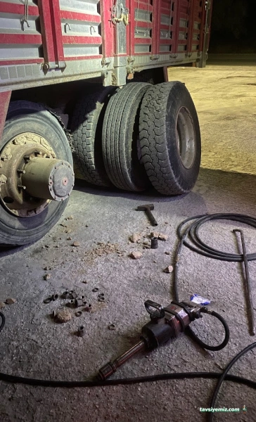 Mollast Oto Lastik Yol Yardım Mollast Oto Lastik Yol Yardım