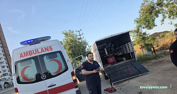 Oto Lastik 7/24 Yol Yardım Servisi Yeniler Oto Lastik Oto Lastik 7/24 Yol Yardım Servisi Yeniler Oto Lastik