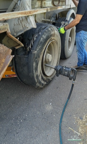 Oto Lastik Yol Yardım 7/ 24 Oto Lastik Yol Yardım 7/ 24