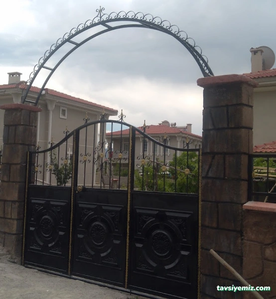 Özen-İş Metal Demir Doğrama Yakup Kort Özen-İş Metal Demir Doğrama Yakup Kort