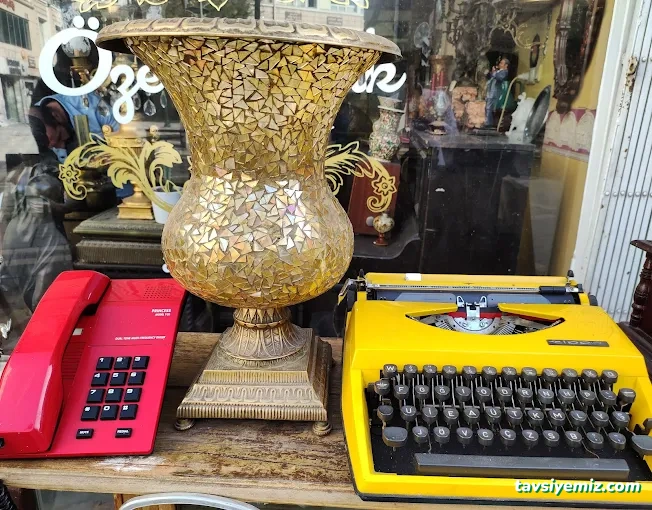 Özer Antik Vintage Özer Antik Vintage