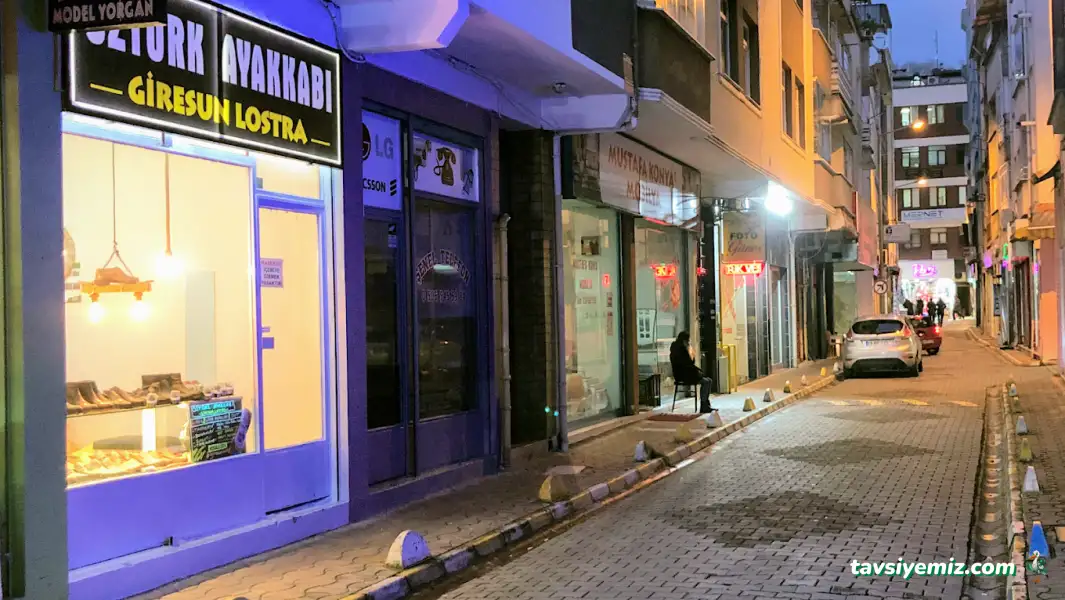Öztürk Ayakkabı(Giresun Lostra) Öztürk Ayakkabı(Giresun Lostra)