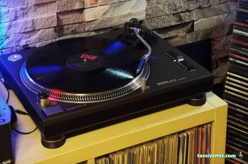 Plakkutusu_Vinylbox Plakkutusu_Vinylbox