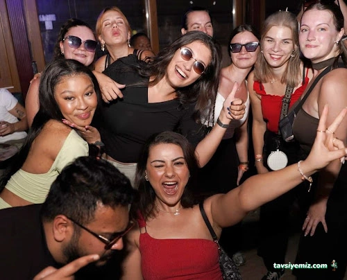 Pub Crawl Istanbul