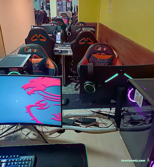 Pulim Internet Cafe-Onlıne&Offlıne Gamer Center-E Spor
