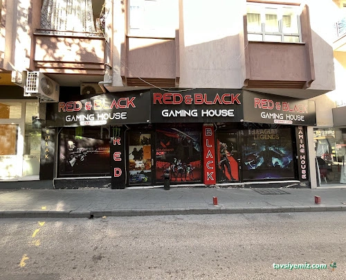 Red & Black İnternet Cafe Red & Black İnternet Cafe