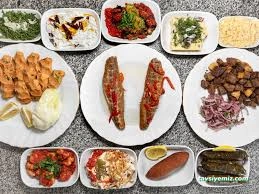 Roka Meze , Mantı Ve Ev Yemekleri Roka Meze , Mantı Ve Ev Yemekleri