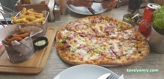 Rosemarin Pizza Rosemarin Pizza