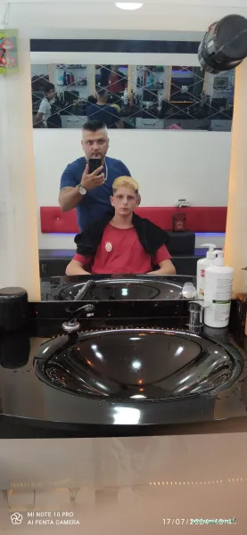 Rüzgar Erkek Kuaförü