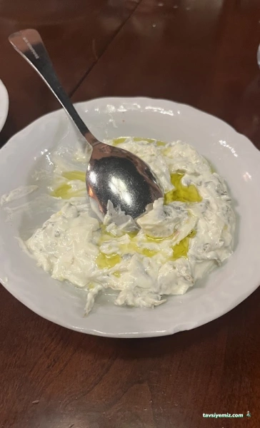 Sade Çorba