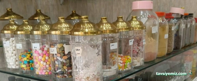 Saf Aktar Şifalı Bitkiler Ve Yağlar