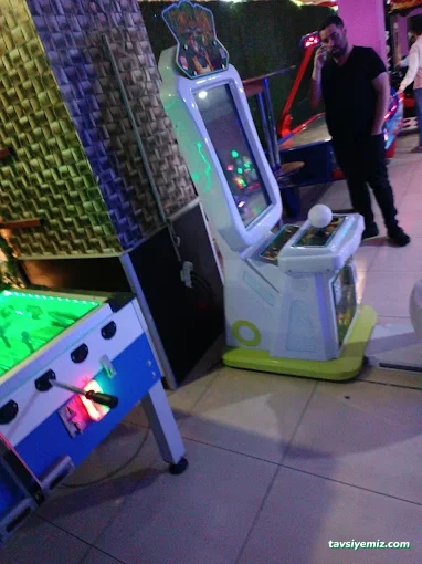 Salon 1071 Bowling Ve Eğlence Merkezi Salon 1071 Bowling Ve Eğlence Merkezi