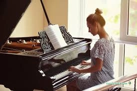 Salt Sanat Akademi (T.c. M.e.b. Onaylı Müzik Kursu)