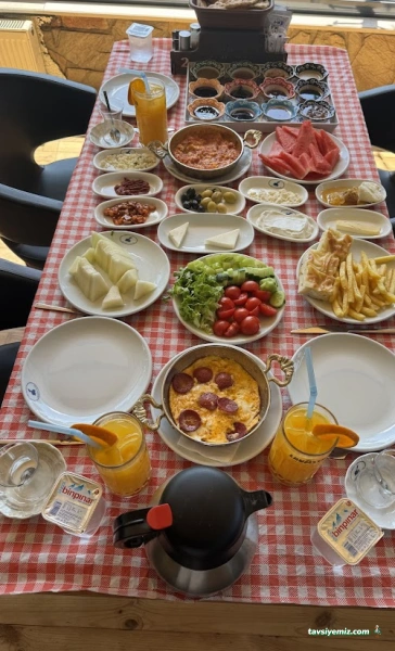 Samatya Cafe & Van Kahvaltı Salonu Samatya Cafe & Van Kahvaltı Salonu
